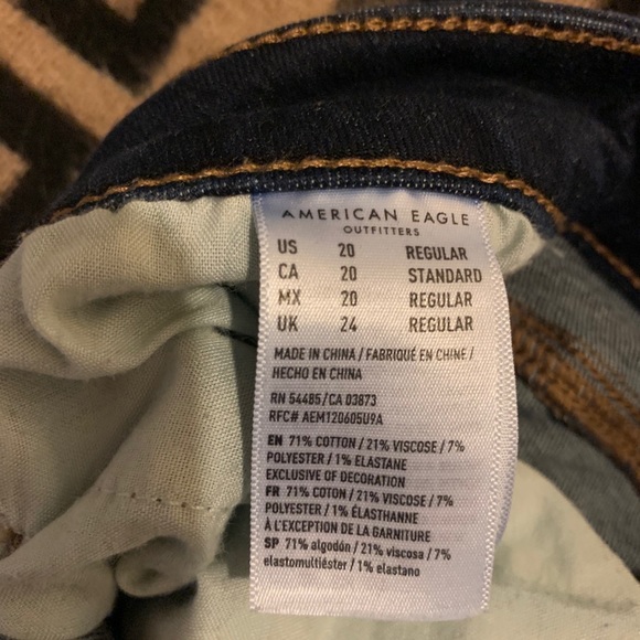 Plus size American Eagle Jeans (Barely Worn) - Picture 5 of 5